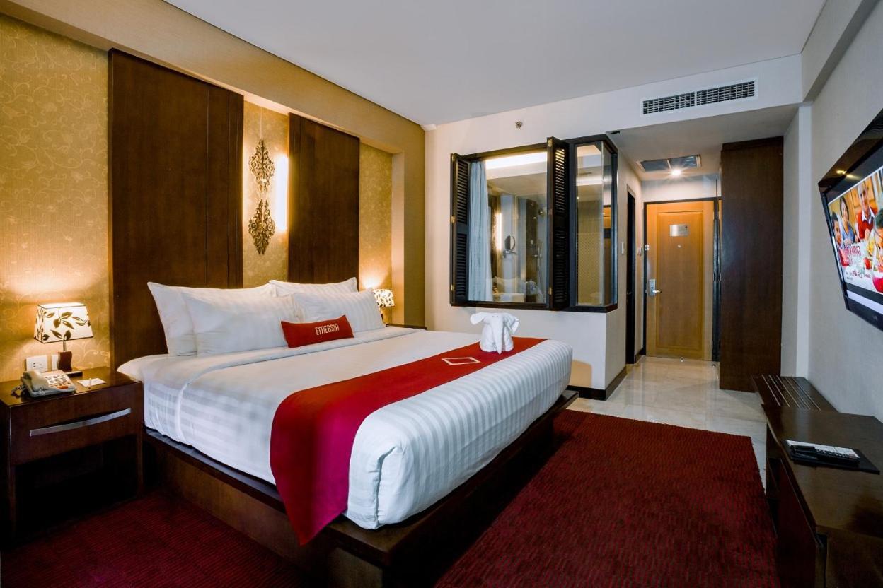 Emersia Hotel And Resort Bandar Lampung Extérieur photo