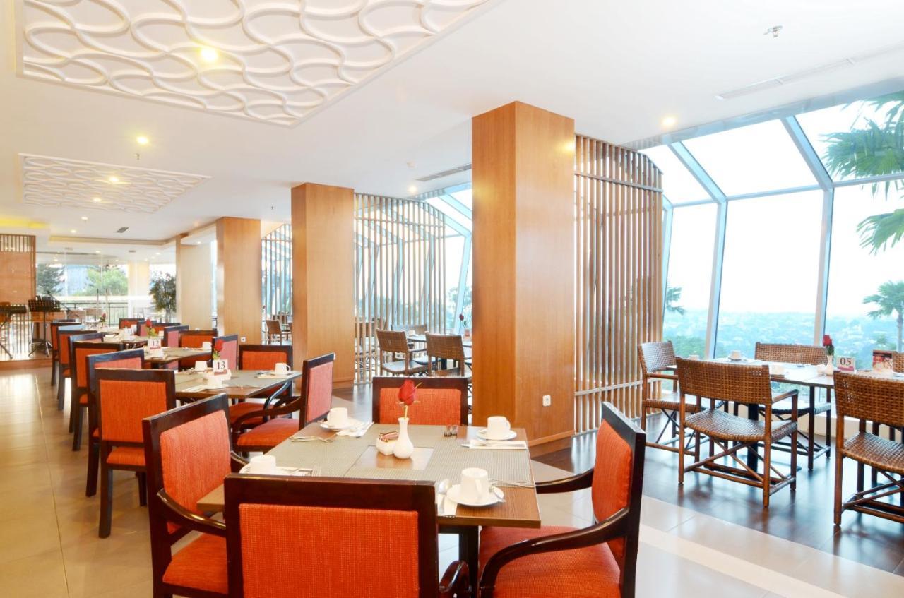 Emersia Hotel And Resort Bandar Lampung Extérieur photo